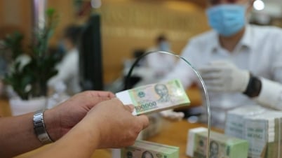 «Большие парни» из нефтяной, резиновой промышленности... щедро выплачивают дивиденды