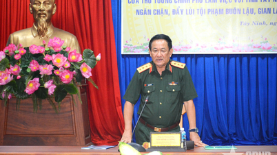 Thượng tướng Võ Minh Lương làm việc về công tác đấu tranh đẩy lùi tội phạm buôn lậu tại Tây Ninh
