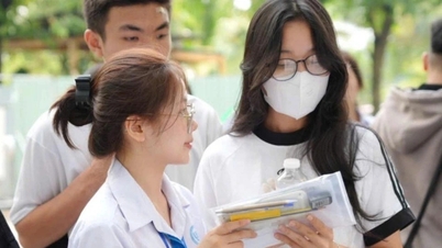 خسر المرشحون 30 دقيقة في أكبر امتحان قبول جامعي في البلاد: فكروا في تأديب المراقبين
