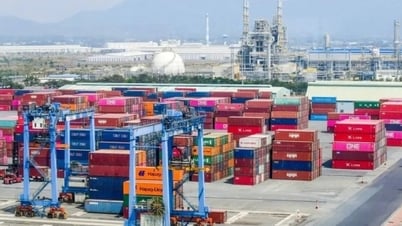 Nâng tầm logistics để làm "bệ đỡ" cho xuất khẩu