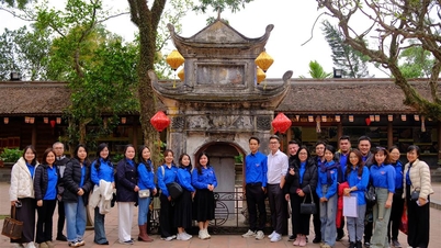 Đoàn Cơ sở Bảo tàng Hồ Chí Minh tổ chức chương trình học tập, tham quan thực tế tại Khu Di tích Quốc gia đặc biệt Côn Sơn, Kiếp Bạc