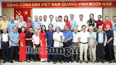 Hội thảo định hướng tập 2 dự án sách “Con đường tương lai”