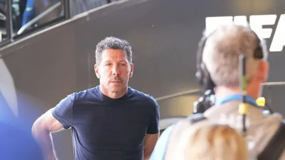 HLV Simeone phàn nàn với FIFA, không hài lòng về chuyện 'thay đồ' ở Club World Cup 2025