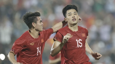 Dinh Bac revient dans la liste des U22 du Vietnam pour se préparer au tournoi U23 d'Asie du Sud-Est 2025
