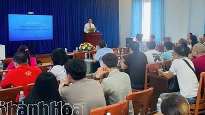 Khánh Hòa cập nhật kiến thức cho hướng dẫn viên du lịch