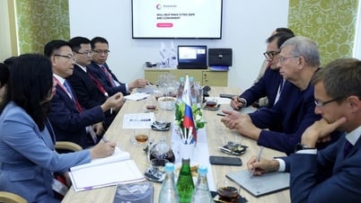 Заместитель премьер-министра Ле Тхань Лонг приветствует ведущие российские корпорации в стремлении осваивать новые сферы сотрудничества.