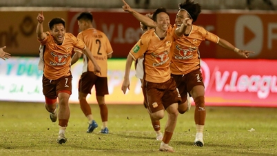 HAGL holds the fate of relegation in its hands, V-League is breathless until the last second!