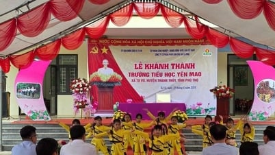 Ca Mau Fertilizer contributes to help Phu Tho students achieve their dreams