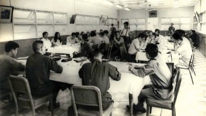 저항전쟁 중 언론의 전면전과 여론의 투쟁
