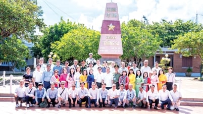 ខួបលើកទី 100 នៃទិវាសារព័ត៌មានបដិវត្តន៍វៀតណាម (ថ្ងៃទី 21 ខែមិថុនា ឆ្នាំ 1925 ដល់ថ្ងៃទី 21 ខែមិថុនា ឆ្នាំ 2025)៖ Truong Sa៖ ដំណើរទស្សនកិច្ចពីរ និងអនុស្សាវរីយ៍ដែលមិនអាចបំភ្លេចបាន