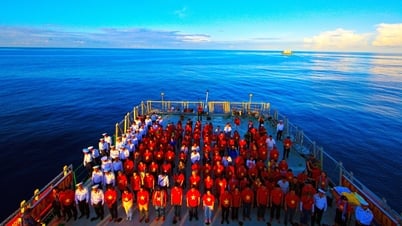 'Khoảnh khắc Trường Sa' qua góc nhìn của nghệ sĩ nhiếp ảnh