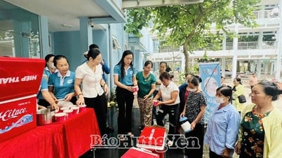 หม้อข้าวต้มการกุศลอันอบอุ่นและมีความหมาย