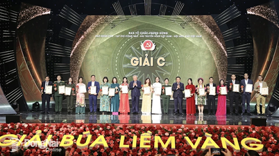 Mài giũa 'mắt sáng, lòng trong, bút sắc'