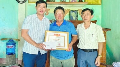 Biểu dương 2 người đàn ông dũng cảm cứu người đuối nước trên sông Lam
