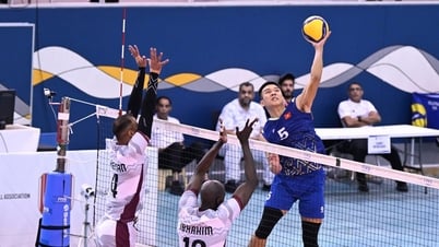 Bóng chuyền nam Việt Nam gây bất ngờ cho dàn vận động viên nhập tịch Qatar