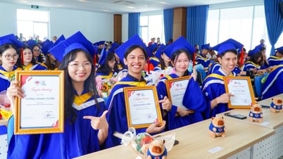 Một thế hệ sinh viên nhập học thời Covid-19 tốt nghiệp ra trường