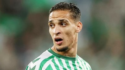 Seltsames Team scheint Antonys Karriere retten zu wollen
