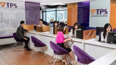 티엔퐁증권 3인방, 같은 날 사임