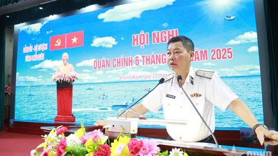 Vùng 4 Hải quân giữ vững chủ quyền, làm điểm tựa vững chắc cho ngư dân