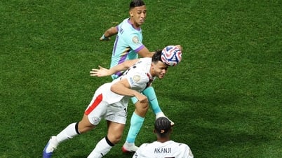 Man City - Al Ain (hiệp 1) 2-0: Echeverri sút phạt tuyệt đẹp nâng tỉ số
