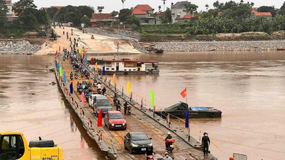 Tạm cắt cầu phao Phong Châu để bảo đảm an toàn
