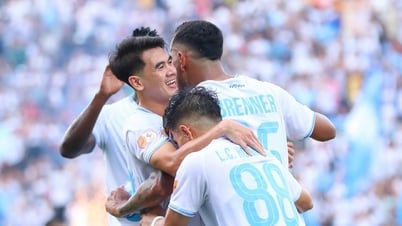 V-League 2024-2025: Bàn thắng và khán giả giảm, thẻ phạt tăng