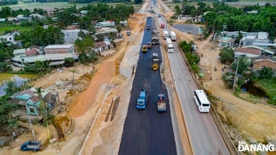 Das Bauministerium schließt das Projekt der Hoa Lien-Tuy Loan Expressway ab und wird am 19. August für den Verkehr freigegeben.