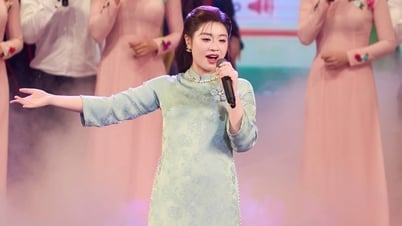 Sao mai Nguyễn Thu Hằng tự hào thể hiện ca khúc tri ân những người làm báo