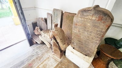 Bảo tàng Chăm ở Huế bao giờ thành hiện thực khi cổ vật vẫn nằm rải rác trong quán cà phê?
