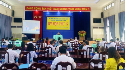 សម័យប្រជុំលើកទី ១៧ ក្រុមប្រឹក្សាប្រជាជនទីក្រុង Tay Ninh៖ អនុម័តសេចក្តីសម្រេចចិត្តប្តូរឈ្មោះសង្កាត់ចំនួន ១៥ ក្នុងសង្កាត់ថ្មី Tan Ninh