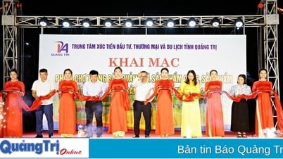 Opening of the fair to display and promote OCOP products, typical products, and agricultural products of Quang Tri province