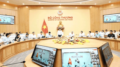 Minister of Industry and Trade: Be proactive in situations, ensure electricity supply