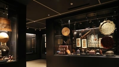 Utilisation de la technologie numérique dans la présentation des arts appliqués et des arts populaires