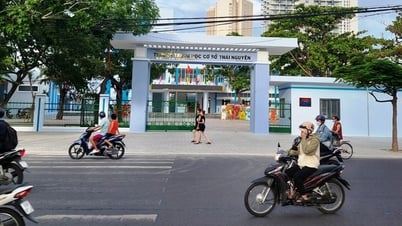 Where will 426 schools and over 12,530 educational officials of Khanh Hoa be arranged?