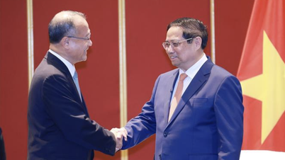 Prime Minister Pham Minh Chinh receives leaders of several leading Chinese corporations