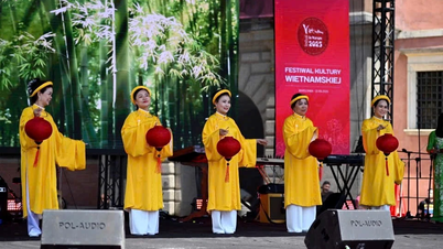 Diplomatie culturelle : un « pont » reliant et développant le tourisme Europe-Vietnam