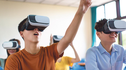 AR technology opens up new ways of learning: Students interact directly with 3D models