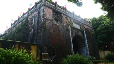Ghé thăm di tích Cửa Bắc