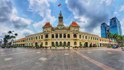 Объявление о новом руководстве города Хошимин после слияния провинций Биньзыонг и Бариа-Вунгтау 30 июня