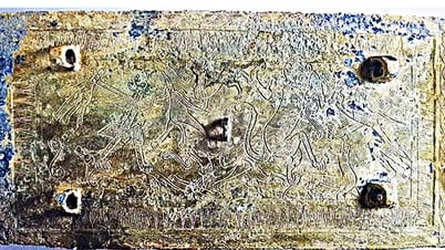 فك رموز الرسم على درع دونغ سون البرونزي