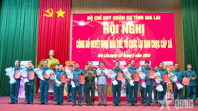 Gia Lai: Bàn giao Ban CHQS cấp huyện về Ban chỉ huy phòng thủ khu vực