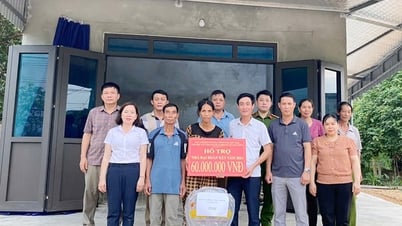 Le district de Lac Thuy achève l'élimination des logements temporaires et délabrés pour les ménages pauvres