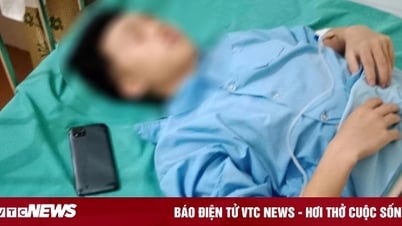 디엔비엔에서 맹장절제술을 받은 한 후보자가 졸업을 특별히 고려받았습니다.