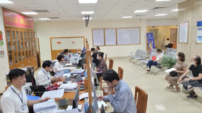 ទីក្រុងហាណូយប្រកាសអាសយដ្ឋានការិយាល័យនៃឃុំ និងសង្កាត់ចំនួន ១២៦ បន្ទាប់ពីរៀបចំឡើងវិញ