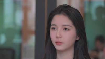 Tsinghua University female student banned by father from livestreaming to share study methods because she is 'too beautiful'