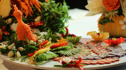 កំពូលមុខម្ហូបពិសេសទាំង 20 របស់ Hue ដែលបង្កើតបានជាម្ហូបដ៏សម្បូរបែបនៃរាជធានីបុរាណ