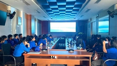 디엔반 청년, 여론 파악 위해 기술 활용