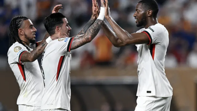 بفوزه على الترجي التونسي 3-0، دخل تشيلسي دور خروج المغلوب في كأس العالم للأندية FIFA.