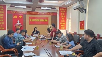 Reunión del comité organizador del concurso de fotografía "Productos vietnamitas: aspiración a llegar lejos" - Periódico electrónico Cao Bang