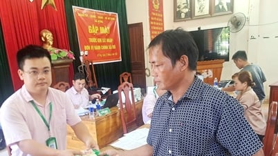 Dong Giang octroie des prêts pour éliminer les logements temporaires pour 646 ménages